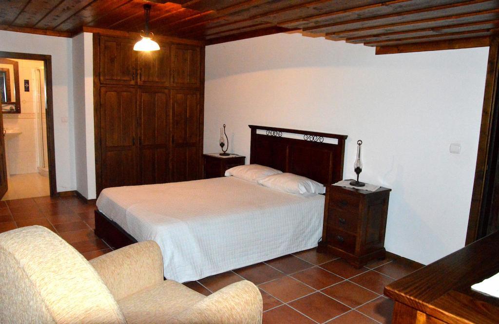Maison d'hôtes Quinta Do Olival à Vilas Boas  Chambre photo