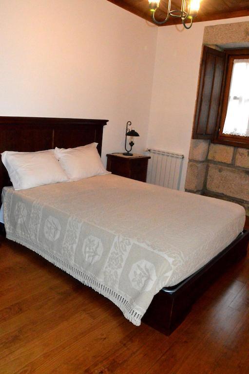 Maison d'hôtes Quinta Do Olival à Vilas Boas  Chambre photo
