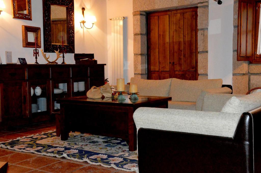 Maison d'hôtes Quinta Do Olival à Vilas Boas  Chambre photo
